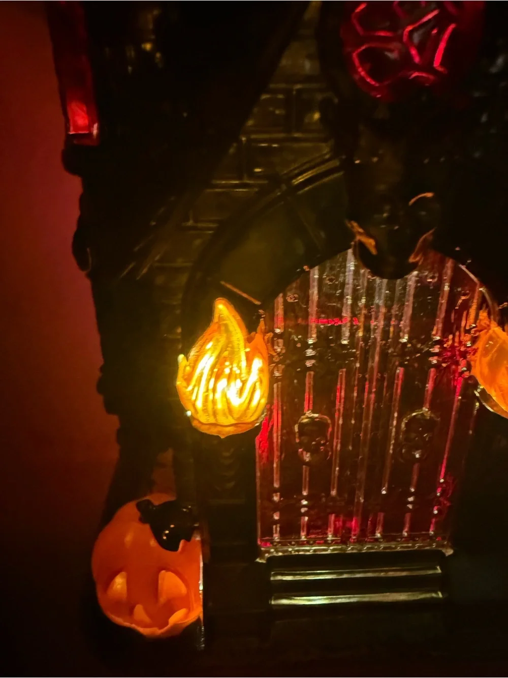 Bath & Body Works Black, Orange & Silver Haunted House wallflower holder - Picture 3 of 10